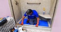 El costo promedio de la ducha a ras de suelo en 2024
