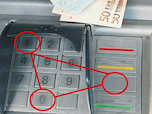 Il trucco diventa virale. Migliaia di persone si affollano ai bancomat