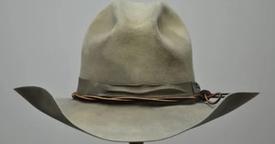 This Vintage Gentleman’S Hat Is A 2026 Must-Have For Stylish Guys!