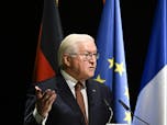 Le président allemand appelle à ne pas "bloquer" Washington pour les bombes à sous-munitions